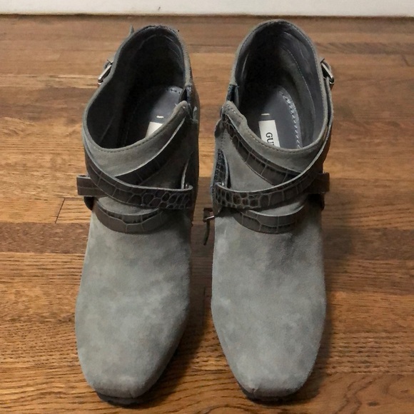 Guess booties - Picture 1 of 5